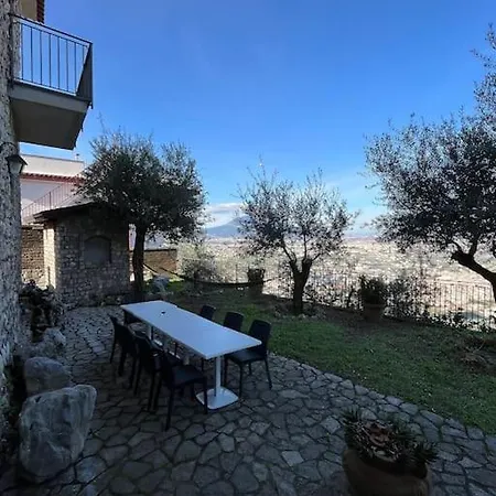 Casale Di Lusso Panoramico Holiday home Lettere